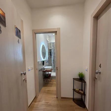 Πανσιόν Arcobaleno Sulle 5 Terre 3*